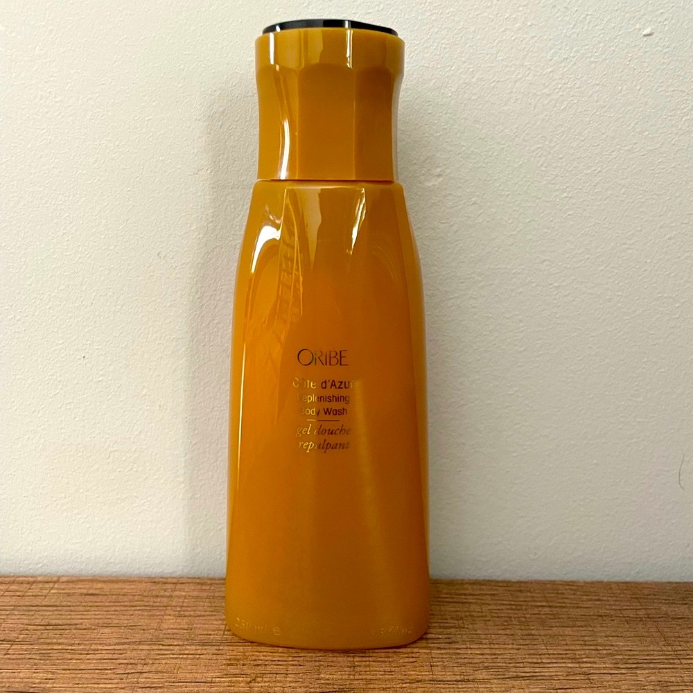 NIB Oribe Côte d'Azur Replenishing Body Wash 8.5 fl oz.